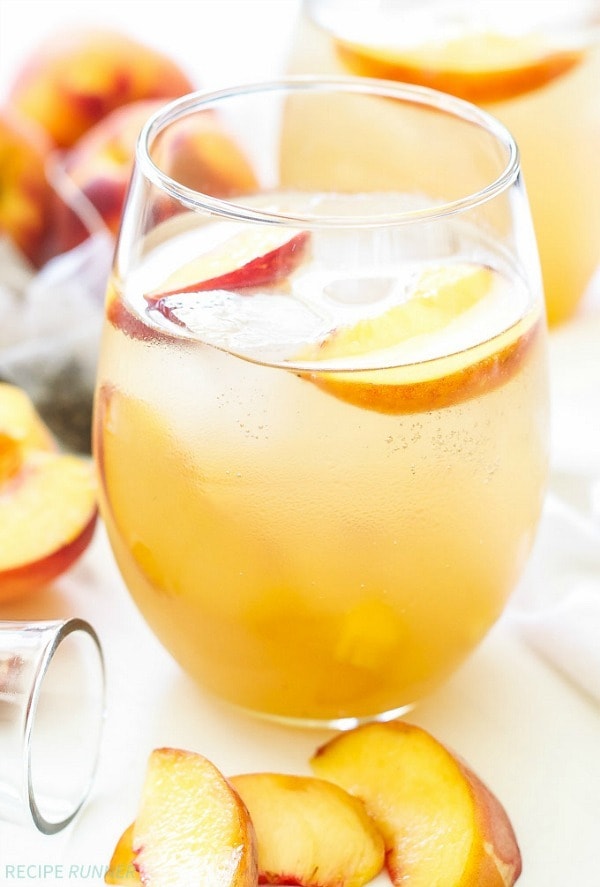 Light, refreshing and perfect for those summer peaches! This Peach Green Tea Vodka Spritzer is sure to become your favorite summer sipping cocktail!