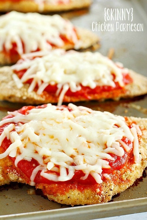 Chicken Parmesan Recipe gets skinny! This lightened up comfort food dish is super easy to make and made healthier by baking instead of frying. This recipe only requires a few simple ingredients and hardly any prep time. You need to add this to your weekly dinner rotation!