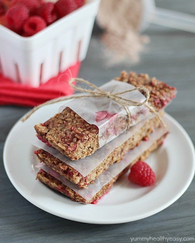 These Raspberry-Chocolate Protein Bars are delicious homemade protein bars, chock full of protein and flavor - perfect for pre or post-workout. 