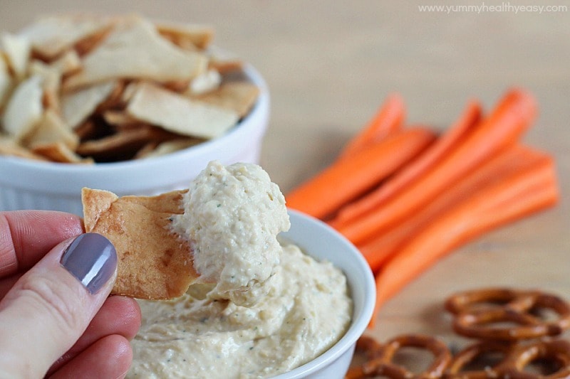 Ranch Hummus Dip | Perfect paired with fresh veggies & pita chips and is FULL of protein and flavor! It's a creamy and delicious dip that takes only 5 minutes to throw together!