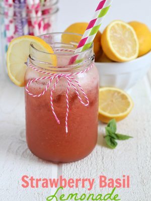 Strawberry Basil Lemonade | refreshing lemonade made with lemon, strawberry and basil. Absolutely delicious! (No added white sugar!)