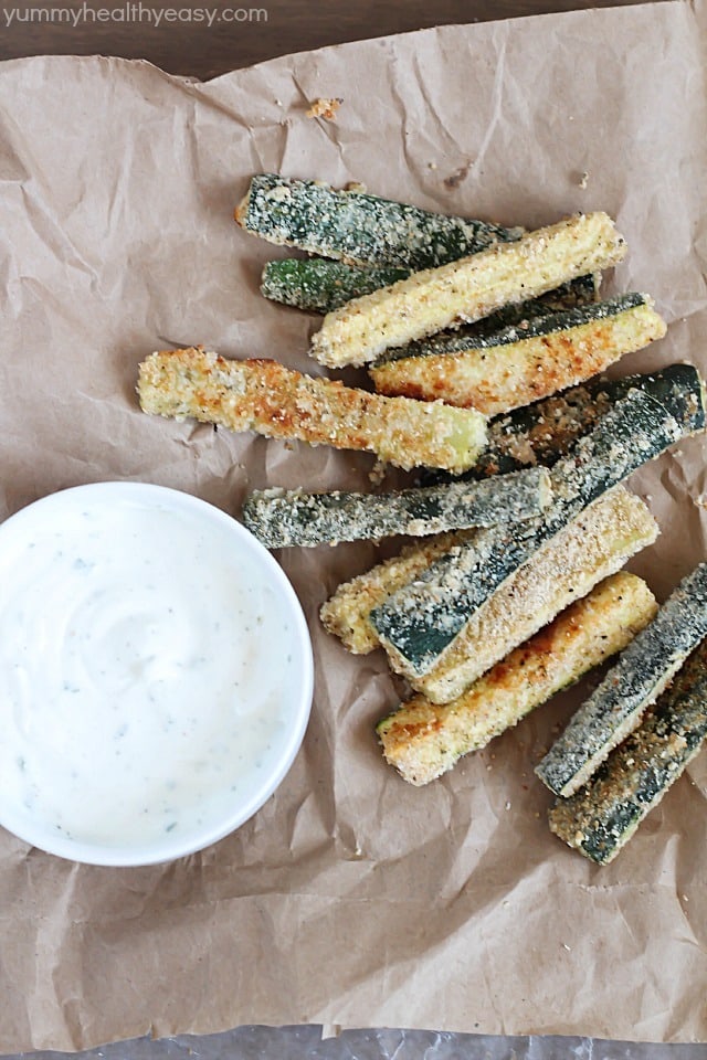 Zucchini Fries with yummy ranch dipping sauce - fun and easy side dish that's healthy and delicious!