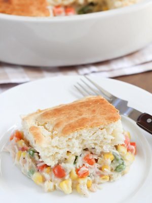 Quick and easy chicken pot pie recipe using baking mix, frozen veggies, and NO cream of chicken soup!