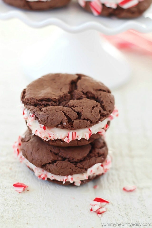 Homemade Peppermint Oreos - easy cake mix cookies with a yummy peppermint filling! They make a simple but unique holiday treat.