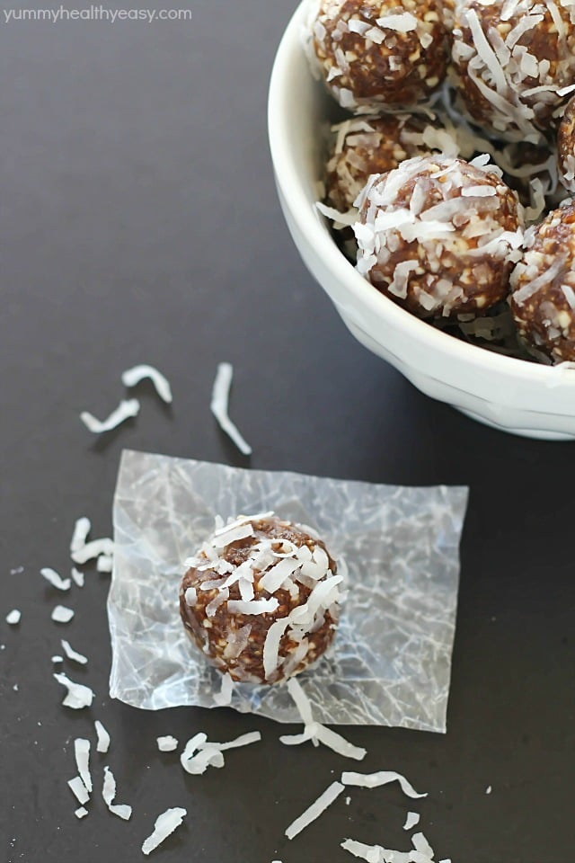 No-Bake Nut & Date Energy Balls are perfect for a quick pick-me-up snack to keep you going throughout the day! (no refined sugars added)