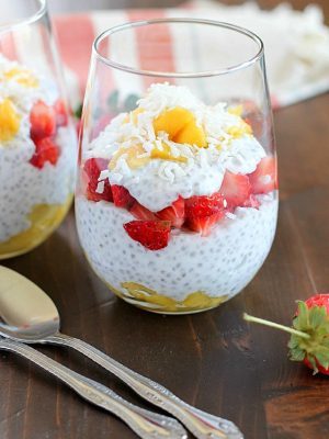 Tropical Chia Pudding Recipe - super easy to make, healthy, filling and tastes like dessert without the calories of a dessert! Great for breakfast, snack or dessert. #ALDI #ad