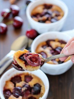 This Mini Cherry Cobbler Recipe makes four individual sized cherry cobblers. It is so simple! You don't even have to stir it at all before baking! It's just three layers of goodness poured right on top of each other and then baked. One less spoon to wash! It's easy to make and is an impressive dessert, especially for summer! #ad #truvia
