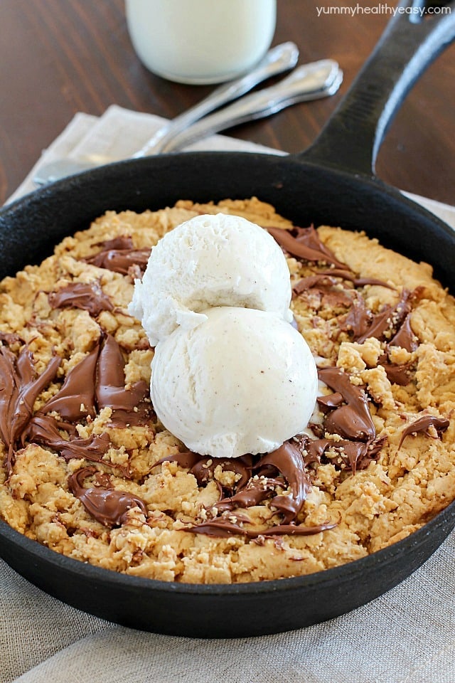 How about a Skillet Cookie with a Nutella Swirl for dessert? Yes! A warm, lightened-up cookie with a Nutella swirl & a scoop of low-fat ice cream on top + a spoon! Just like a "pizookie" at your favorite restaurant! PLUS 23 more amazing Nutella recipes that will have your mouth watering!