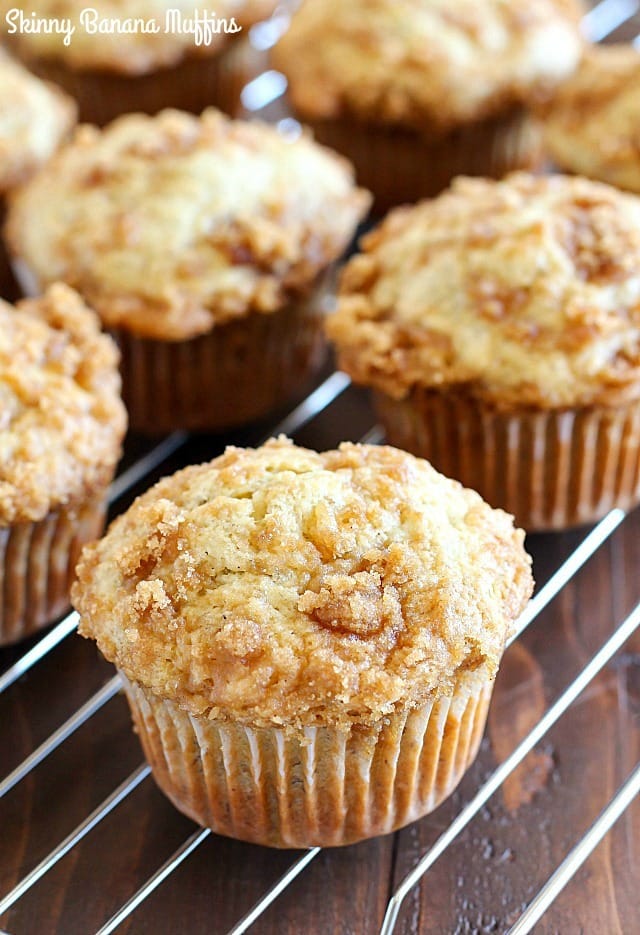 Skinny Banana Muffins with a crazy delicious crumble topping! These banana muffins are the best way to use up those brown bananas on your counter and they're healthier thanks to a few awesome ingredient swaps! AD