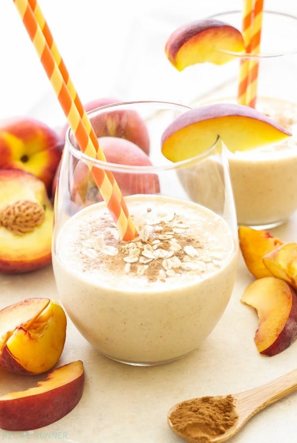Creamy, full of protein and tastes like peach pie! This Oatmeal Peach Pie Smoothie is the perfect breakfast or snack on a hot summer day!