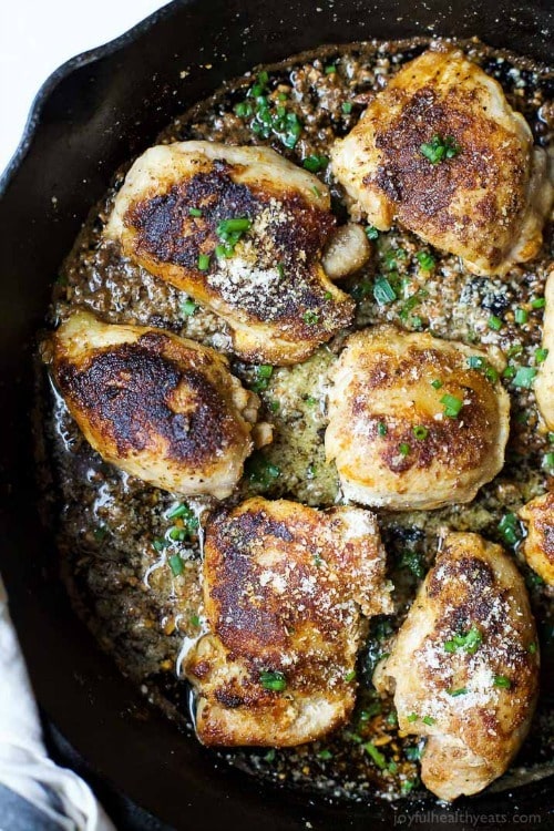 SKILLET GARLIC PARMESAN CHICKEN THIGHS, an amazing one pan skillet meal that will rock your socks off on flavor. This healthy meal is done in 30 minutes and finishes off at 262 calories a serving.