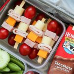 Cheese & Turkey Kebabs are the cutest lunchbox idea for both kids AND adults!