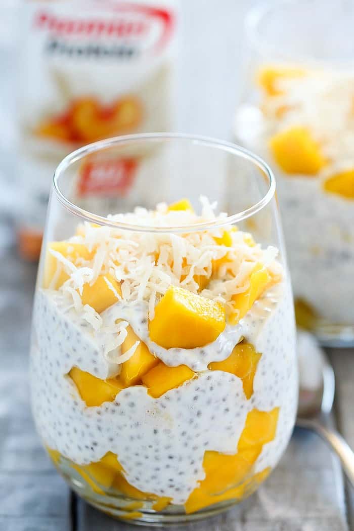 You won't want to miss this super easy recipe (only 4 ingredients!) for Peaches and Cream Protein Chia Pudding! Filled with healthy chia seeds, fruit and protein.