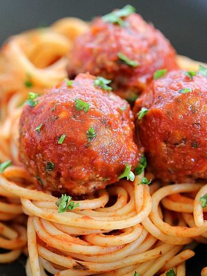 Incredibly tender, flavorful and delicious Bacon Meatballs for dinner tonight!