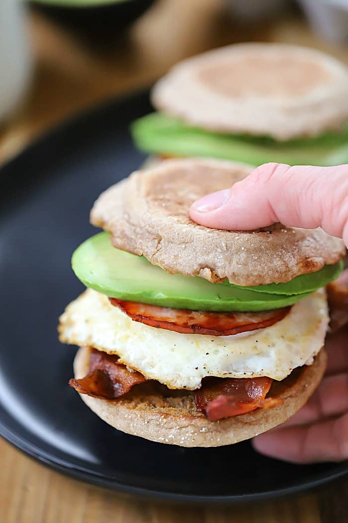 This Egg, Bacon and Avocado Breakfast Sandwich will make your morning! Don't forget to add the avocado! #AD